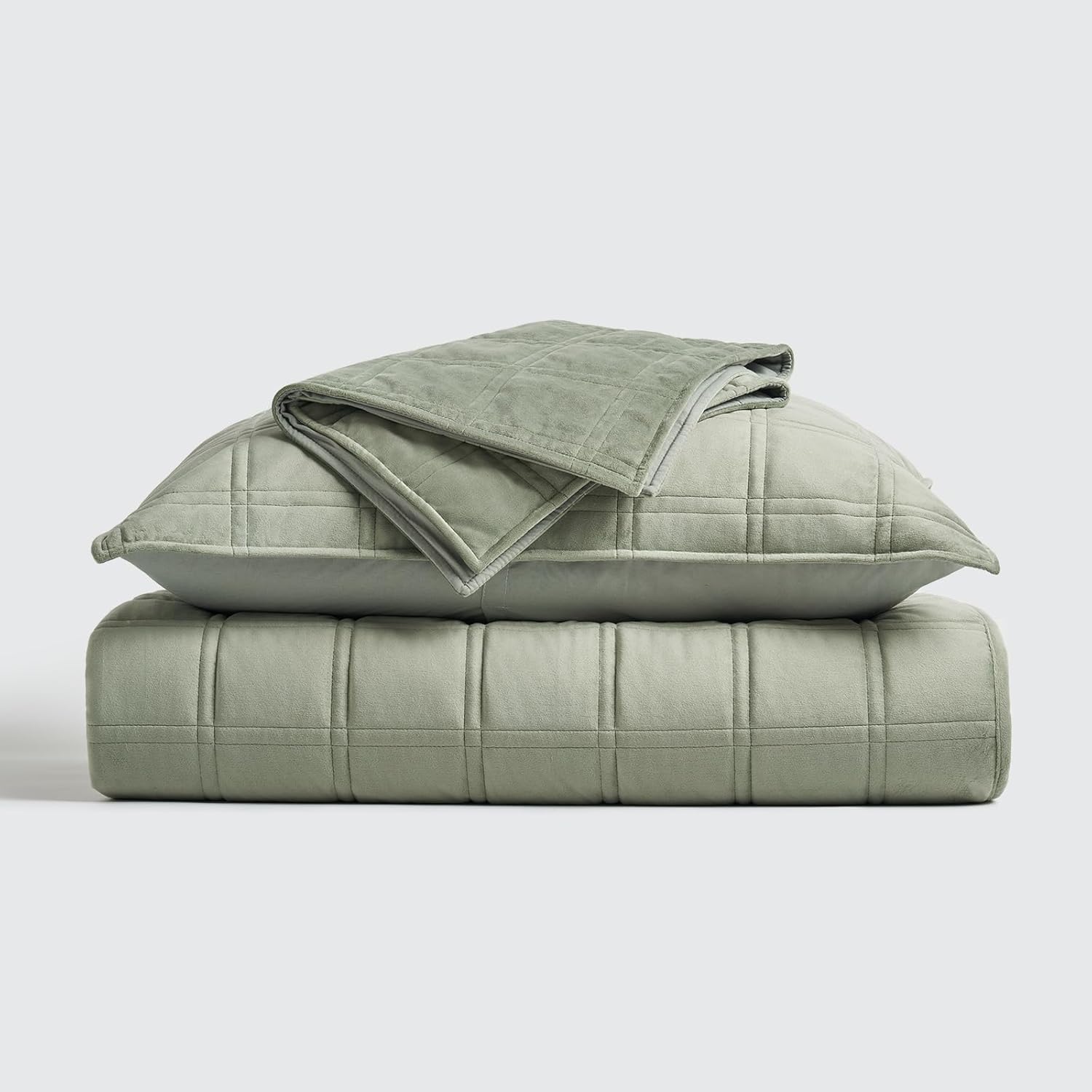 EVERGRACE 3 Pieces Luxurious Velvet Quilt Queen Size, Ultra Soft Bedspread Coverlet Set, Double Box Stitch Lightweight Velvet Comforter for All Season with 2 Shams, Sage Green, 92x96